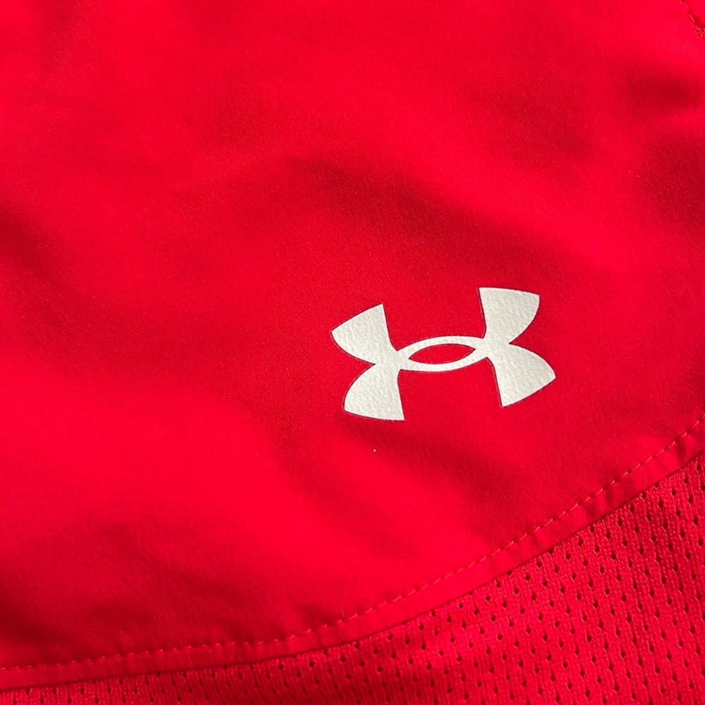 Under Armour Loose fit